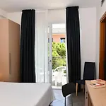 Eden Hotel