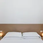 Eden Hotel