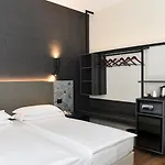Eden Hotel