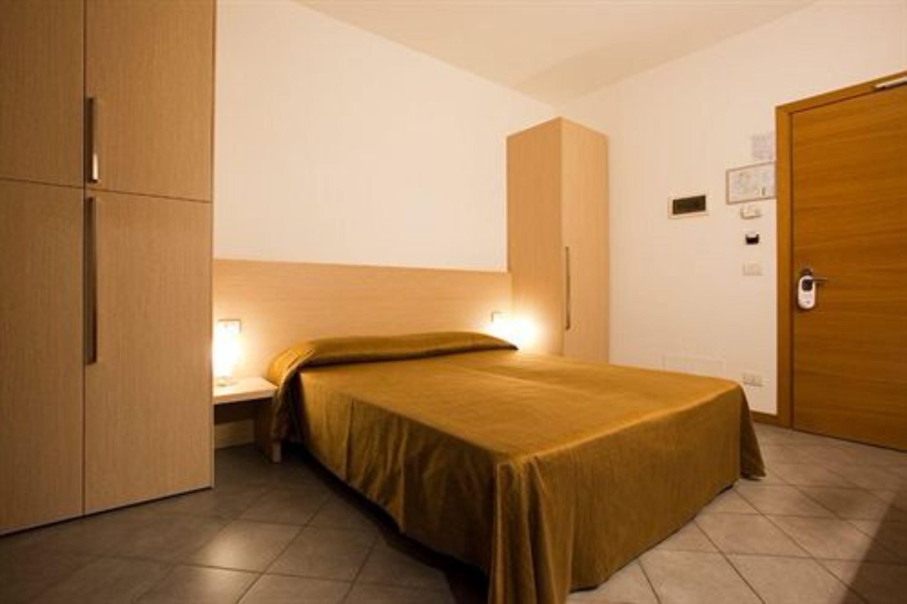Eden Hotel 4*