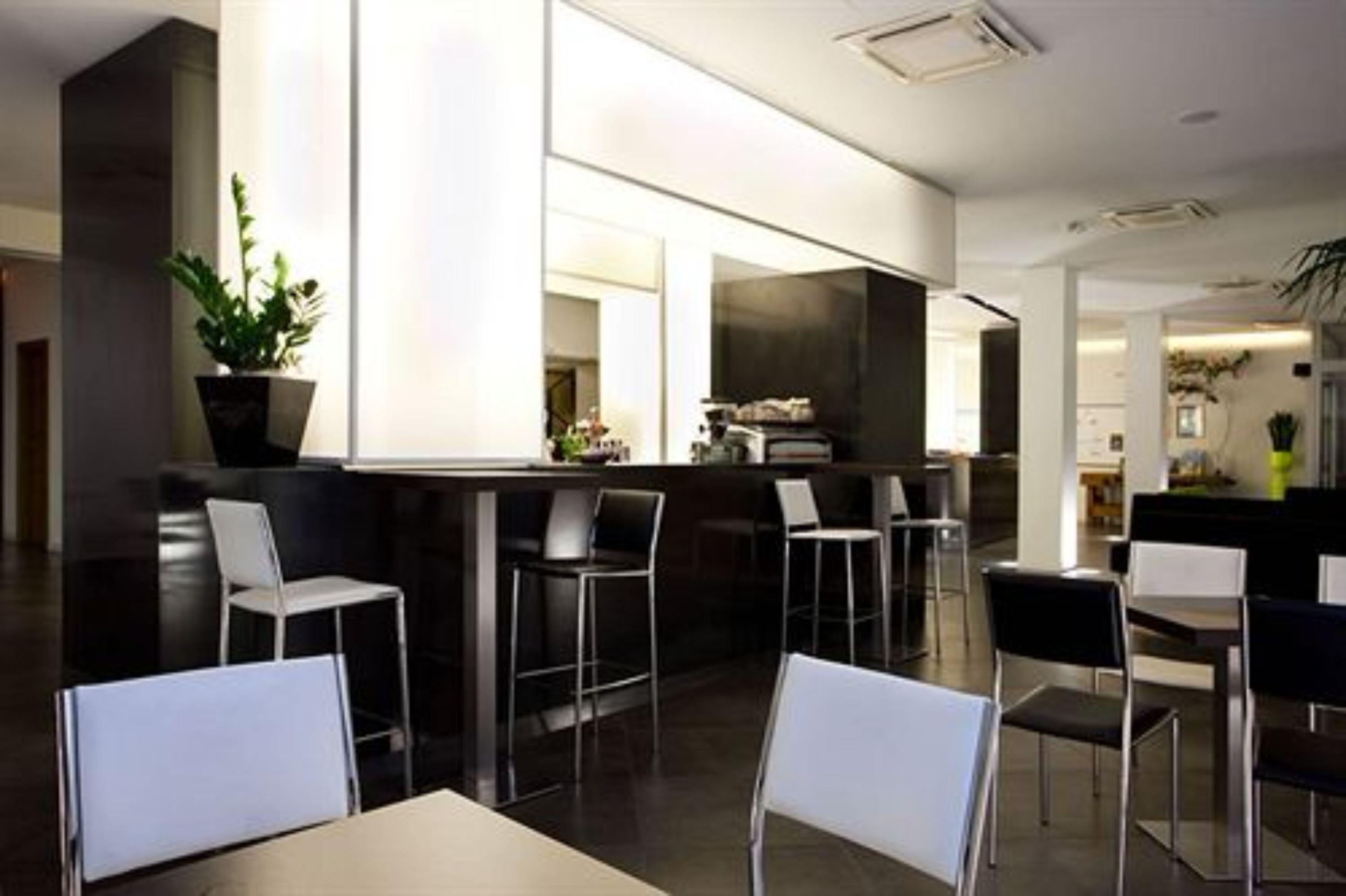 Hotel Eden 4*